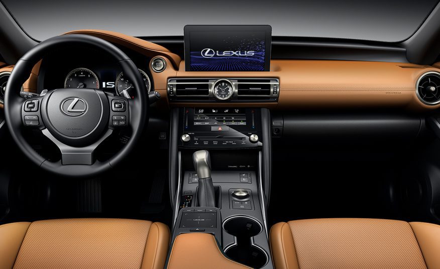 لكزس IS 300 AA Elegant SR